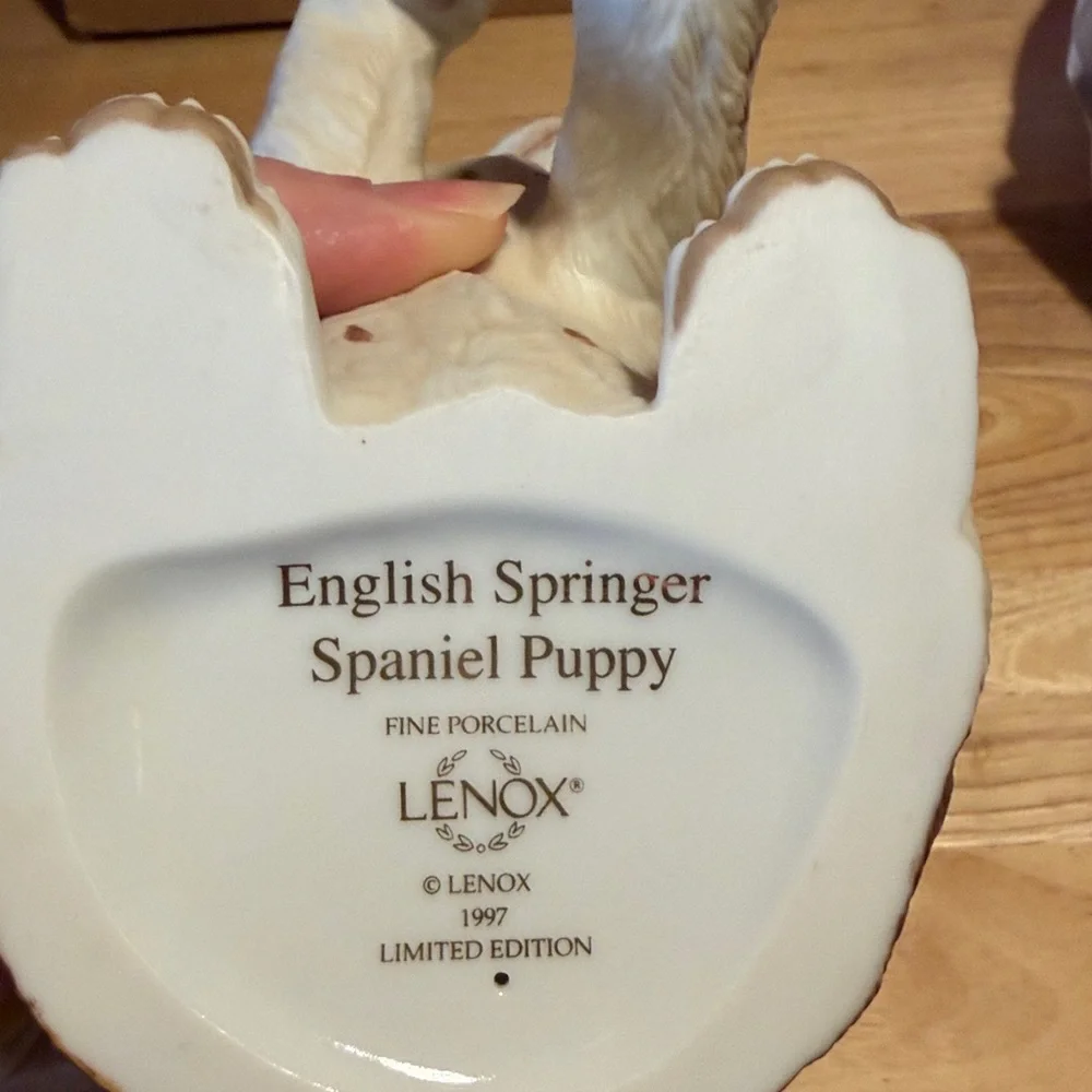 Lenox Brown and White English Springer Spaniel Puppy Porcelain Figurine - Picture 4 of 5